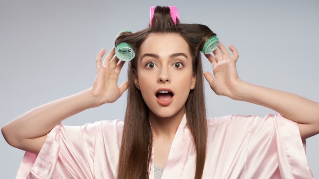 Прически от 90-те – как да използвате велкро ролки