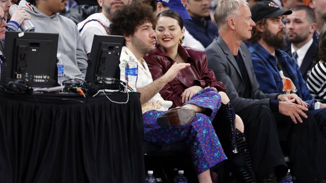 Любов напук на критиките – Селена Гомес се гордее с приятеля си Бени Бланко