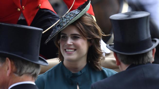 Бебе на борда: Принцеса Юджийн на пазар из Лондон