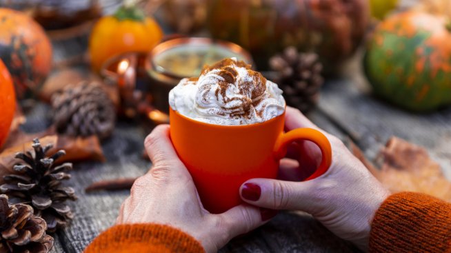 Как да си приготвите най-вкусните топли напитки за уютна есен