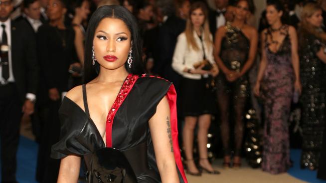 Ники Минаж показа сина си 