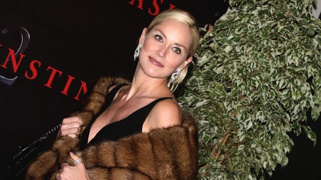 Слава без уважение – съжалява ли Шарън Стоун за най-известната си сцена