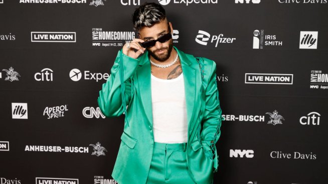 Малума разгорещи страстите с голо селфи