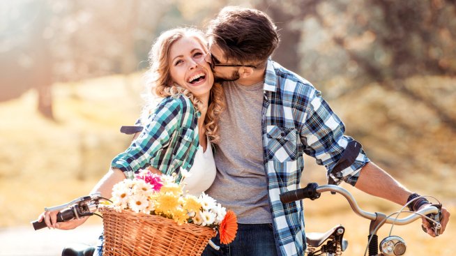 Пролетна романтика – 7 идеи за любовна среща на открито