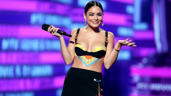 Звездна мода: Седемте тоалета на Ванеса Хъджинс