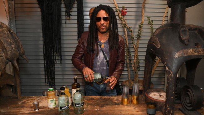 Парижки шик – Лени Кравиц отвори вратите на дома, в който живее вече 22 години