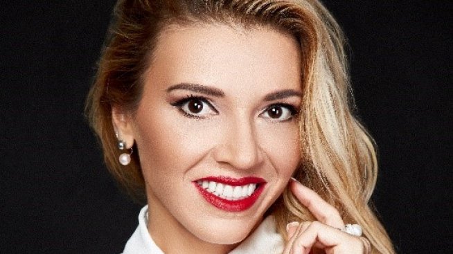 Как да се храним и общуваме на маса, спазвайки протокола?