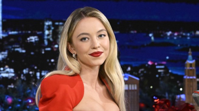 Сидни Суини с имение за 13 млн. долара на брега на океана