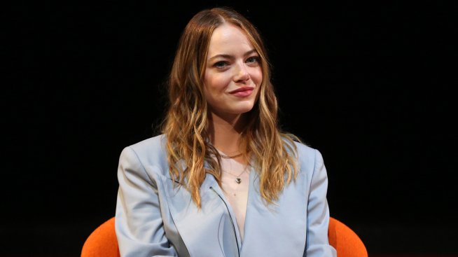 Звездна мода: Ема Стоун се вдъхнови от гръцката митология