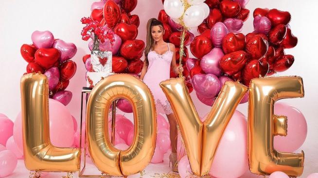 Светлана Гущерова с пищно парти за рождения ден 