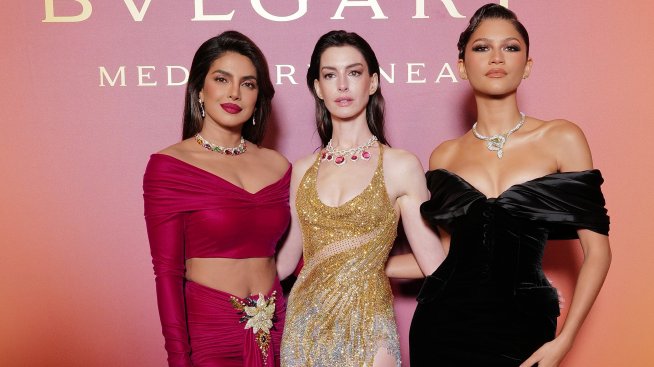 Зендая, Ан Хатауей и Приянка Чопра – модното трио в сърцето на Италия