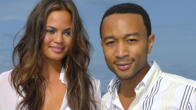 Бански 2020: Криси Тейгън следва популярна тенденция 