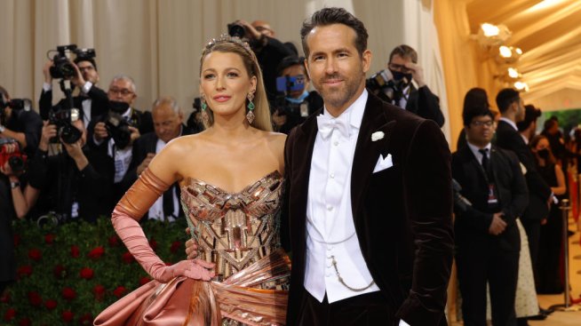 Райън Рейнолдс с награда, но аплодисментите бяха за Блейк Лайвли