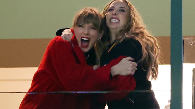 Всички искат червено палто като това на Тейлър Суифт