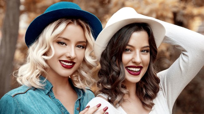 Нова прическа – 6 меки цвята за ранна есен