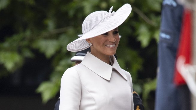 Полубратът на Меган Маркъл иска попечителство над баща им