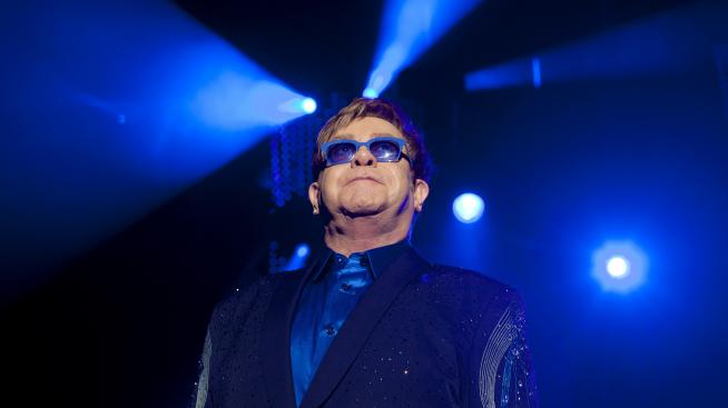 Бившата съпруга на Елтън Джон ще го съди