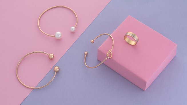 Аксесоари 2022 – кои гривни са актуални това лято?