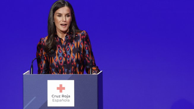 Кралица за пример – Летисия помогна на паднала жена