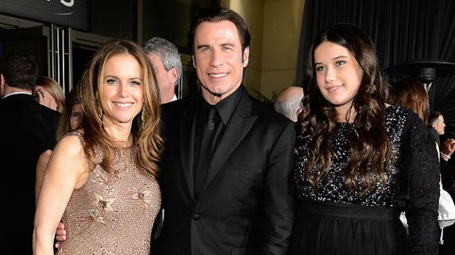 Горчив празник – Ела Траволта почете покойната си майка Кели Престън