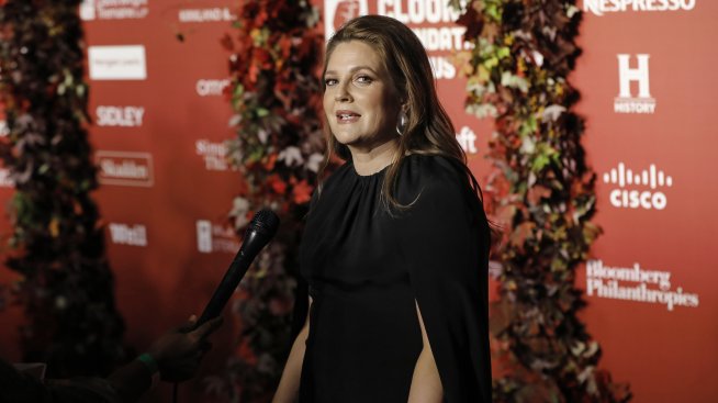 Дрю Баримор няма да е водеща на наградите за книги в САЩ