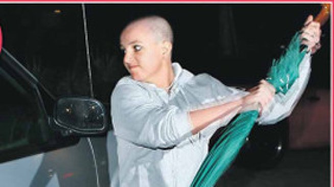 Бритни Спиърс за обръснатата глава и нападението над папарак: Бях изпълнена с тъга