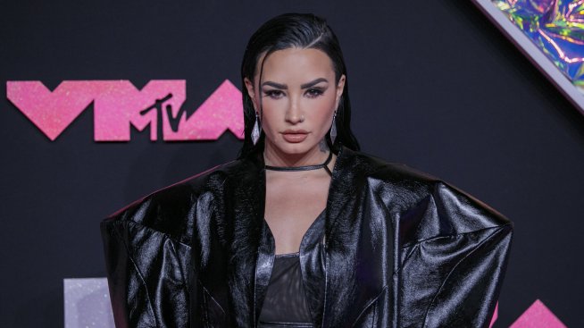 Цял живот чака него – Деми Ловато отново е сгодена