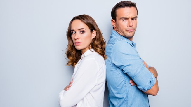 Спорове, зависимости, обсебване – 13 знака, че сте в кармична връзка