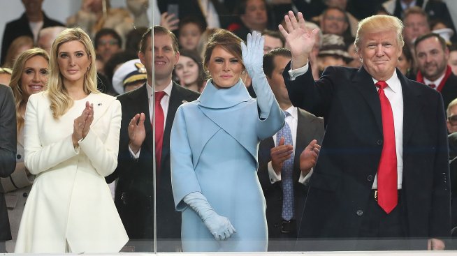 Присъдата на Тръмп сближи семейството и „размрази“ отношенията на Иванка и Мелания