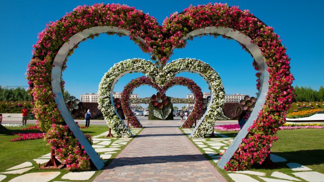 Преслава и Софи Маринова – на романтична почивка в Дубай 