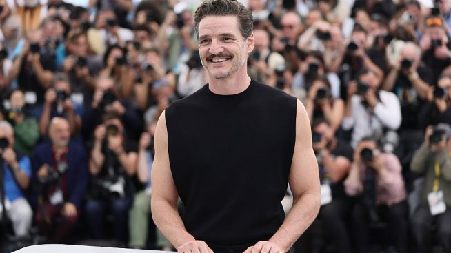 Мускули на показ – Педро Паскал показва перфектно изваяните си бицепси