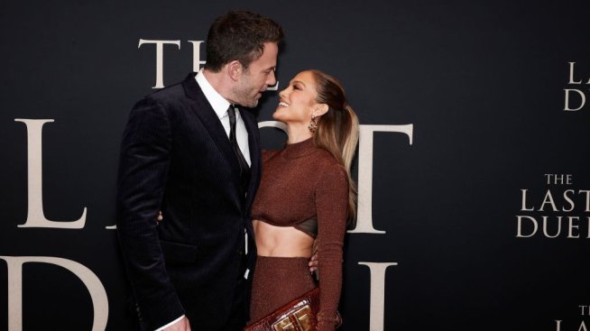 Дженифър Лопес и Бен Афлек се сгодиха