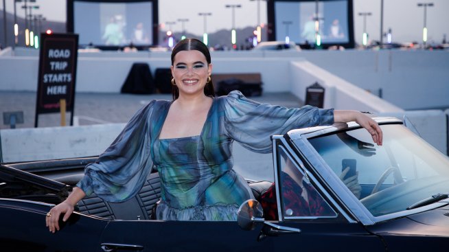 Барби Ферейра може и да не е в третата част на „Еуфория“, но показа завидно тяло