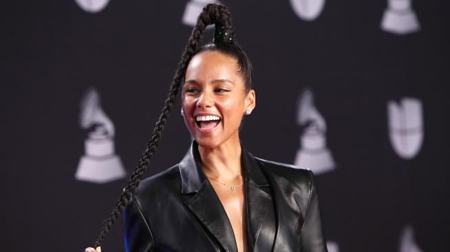 Алиша Кийс – красива и без грим 