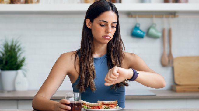 Какво се случва с тялото, ако не закусвате