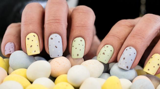 Пъдпъдъчи яйца – тенденция за великденски маникюр, която не остарява 