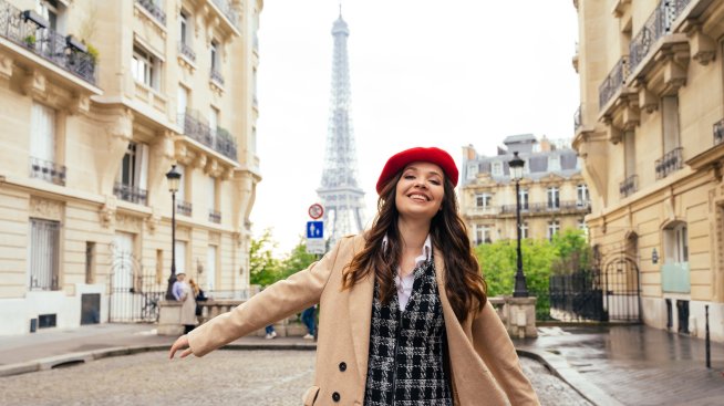 Френска мода - задължителните неща в гардероба ви