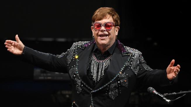 Елтън Джон: Осъзнахме колко сме егоистични