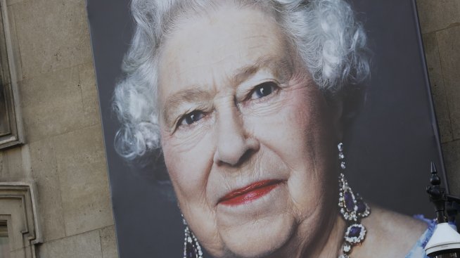  Показаха последната снимка на Елизабет Втора с правнуците