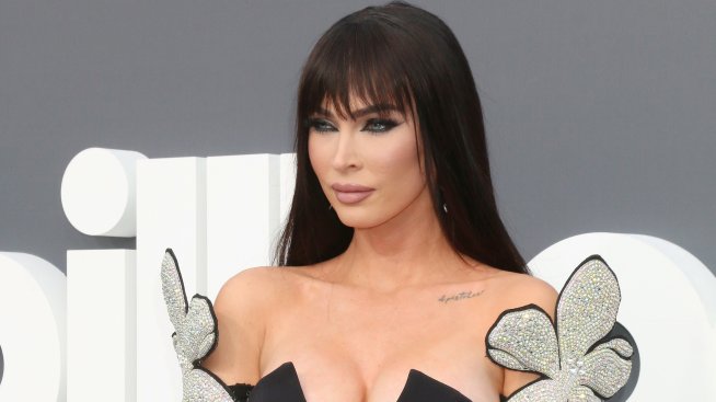 Есенни прически: Меган Фокс с нова смяна в цвета