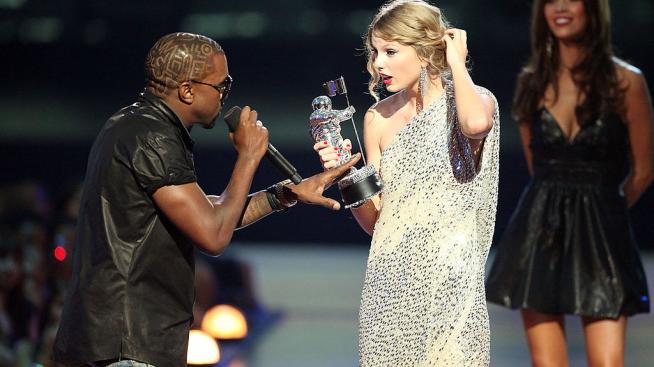 Тейлър Суифт срещу Кание Уест – войната продължава