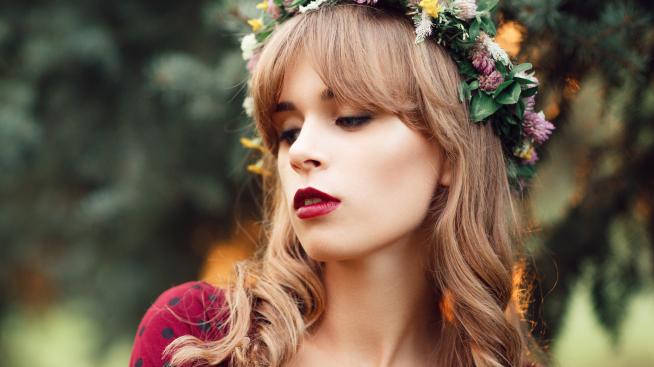 Прически пролет-лято 2021: Дългият бретон е тук, за да остане!