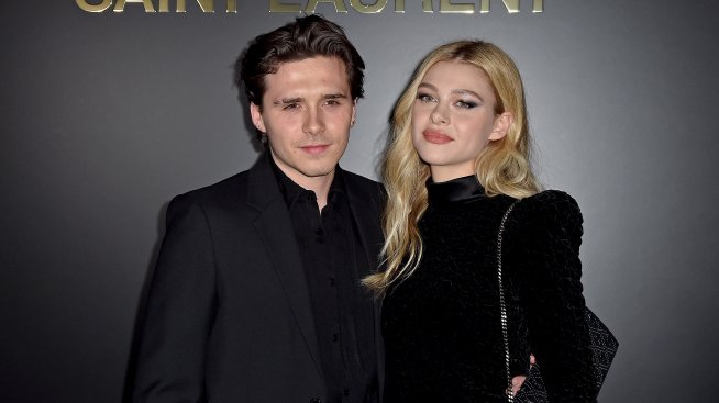 Бруклин Бекъм готви с годеницата си за Свети Валентин