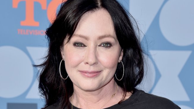 Болната от рак Шанън Дохърти се готви за смъртта, като се освобождава от вещите си