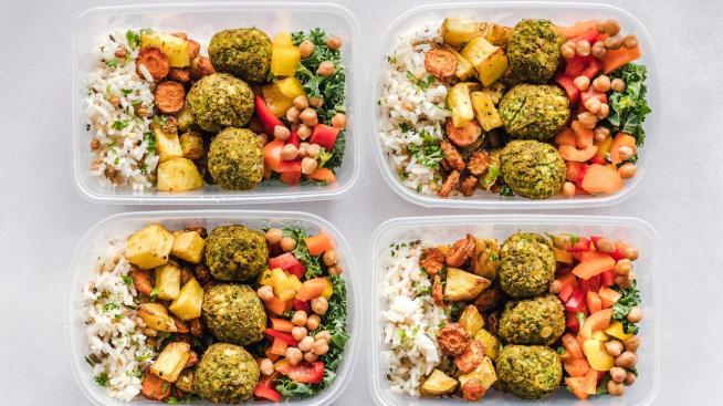 Бодибилдърка и мениджърка на Скалата разкрива менюто си за деня