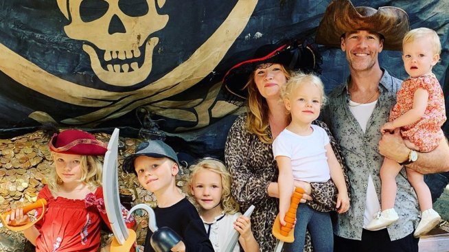 Съпругата на Джеймс ван дер Бийк е претърпяла аборт