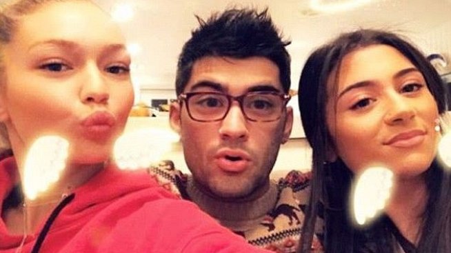 17-годишната сестра на Зейн чака бебе