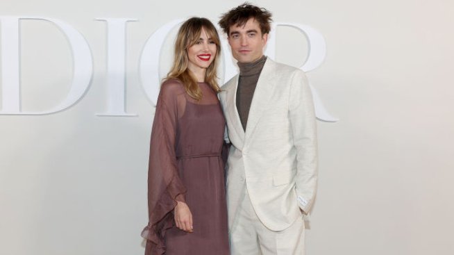 Най-накрая! Робърт Патинсън и Суки Уотърхаус дебютираха като двойка