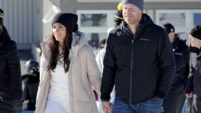 Принц Хари и Меган Маркъл се появиха навръх Свети Валентин хванати за ръце