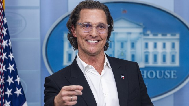 Матю Макконъхи пуска на пазара първата си детска книжка